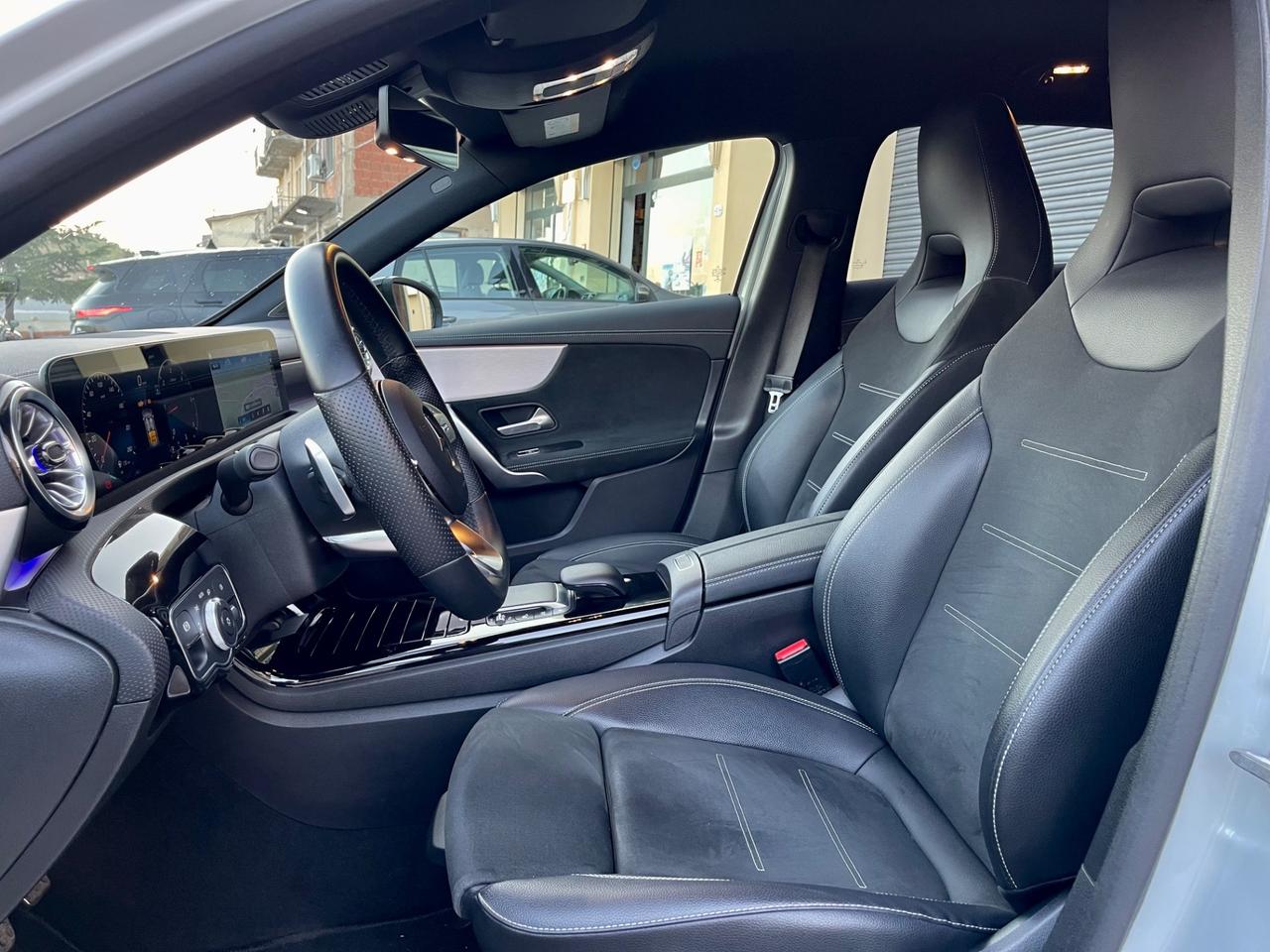 Mercedes-benz A 180 d AMG Premium - FULL