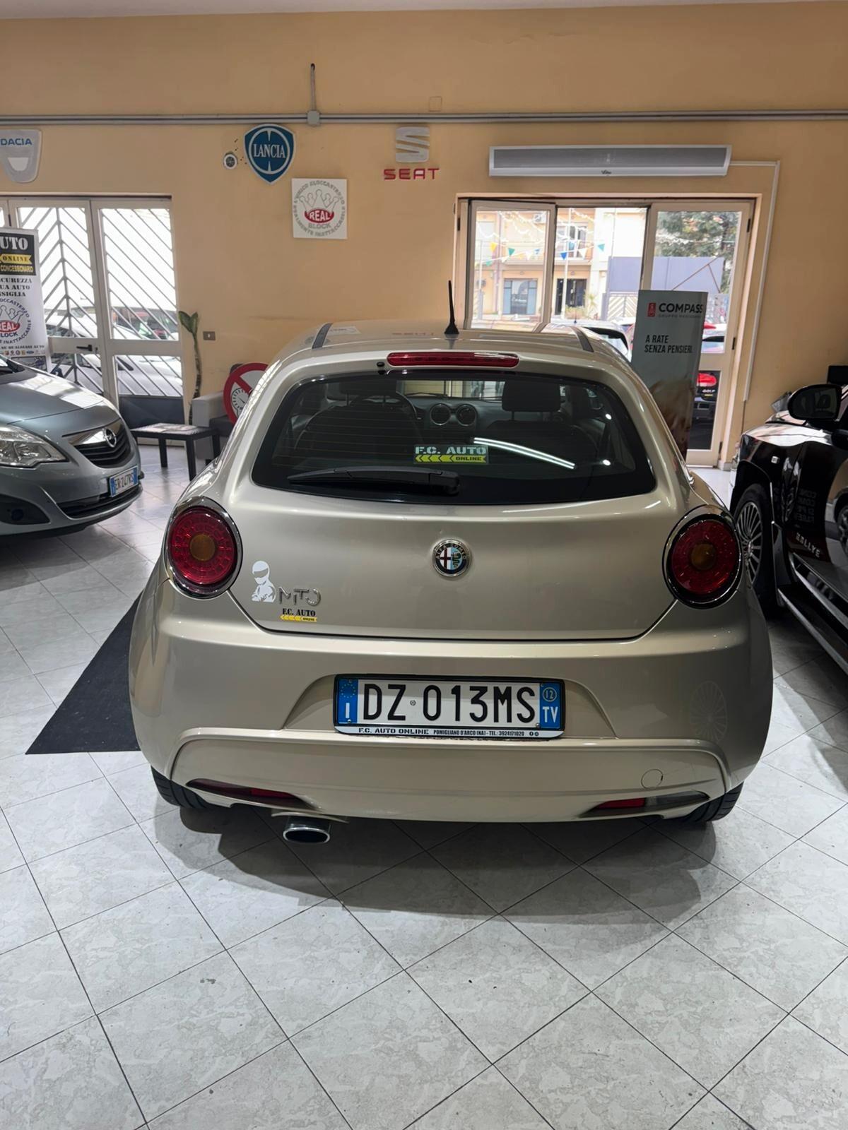 Alfa Romeo MiTo 1.6 JTDm 16V Distinctive Sport Pack