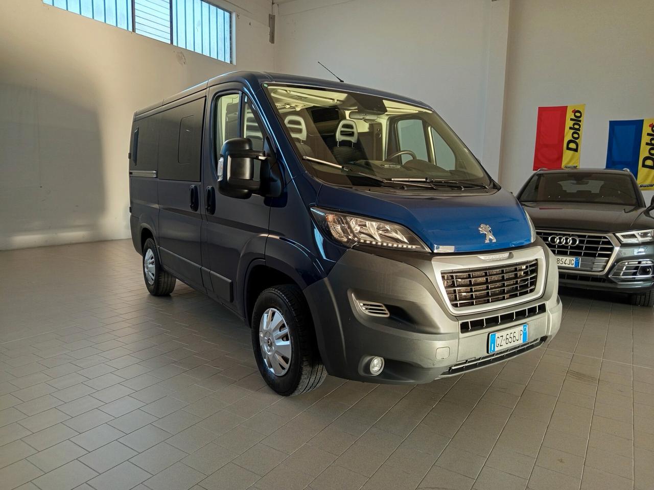 Peugeot Boxer 330 2.0 BlueHDi/110CV FAP PC-TN Combi Comfort