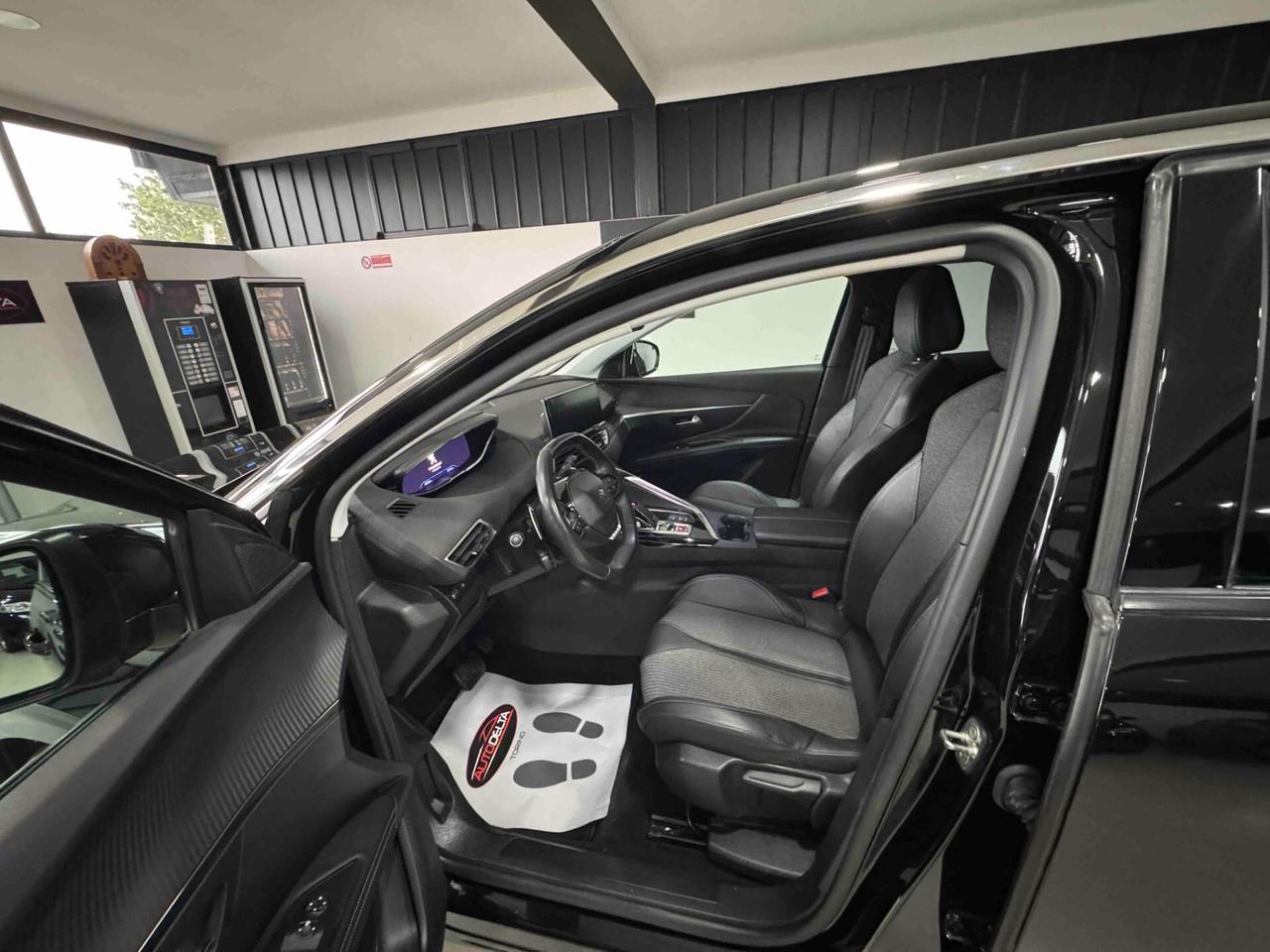 Peugeot 3008 BlueHDi 130 S&S EAT8 Allure Pack