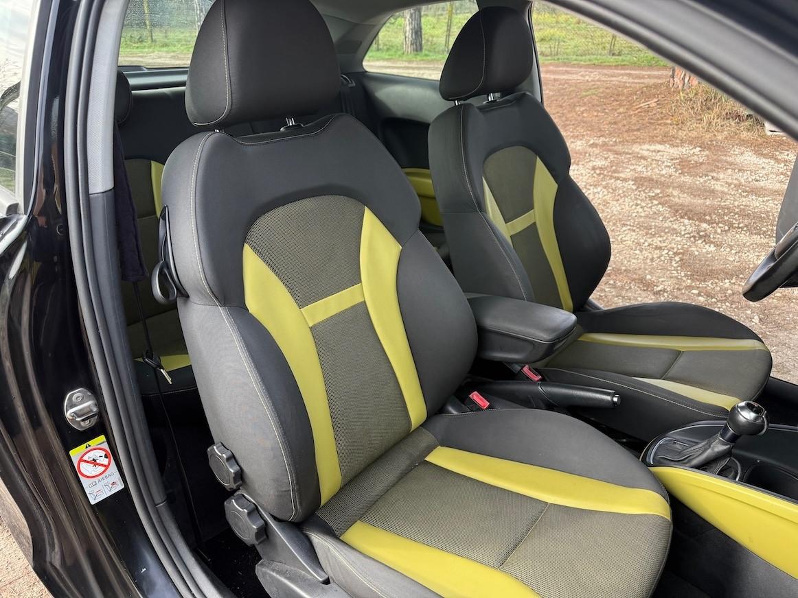 Audi A1 SPB 1.4 TFSI S tronic Ambition