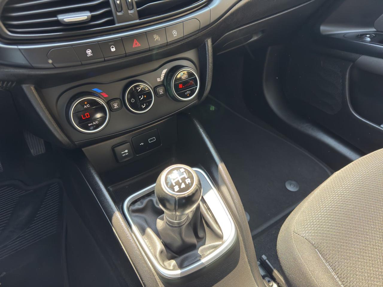 Fiat Tipo 5p 1.3 mjt 95cv Lounge 2020