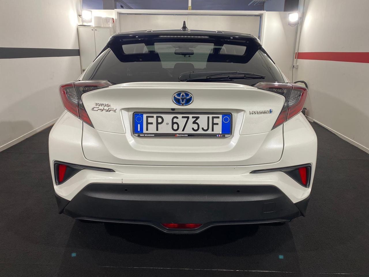 Toyota C-HR 1.8 Hybrid E-CVT * SOLO 64000 KM*