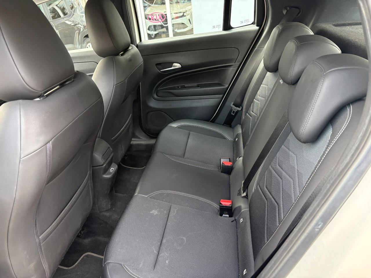 Jeep Avenger Altitude 1.2 bz 101cv - 21.000 Km