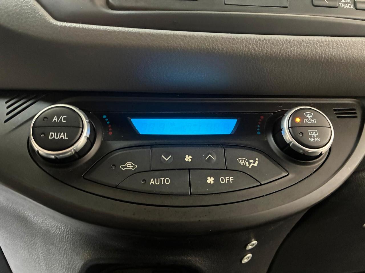 Toyota Yaris TREND GREY EDITION