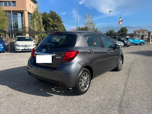 TOYOTA Yaris 1.0 5 porte Lounge UNICO PROPRIETARIO