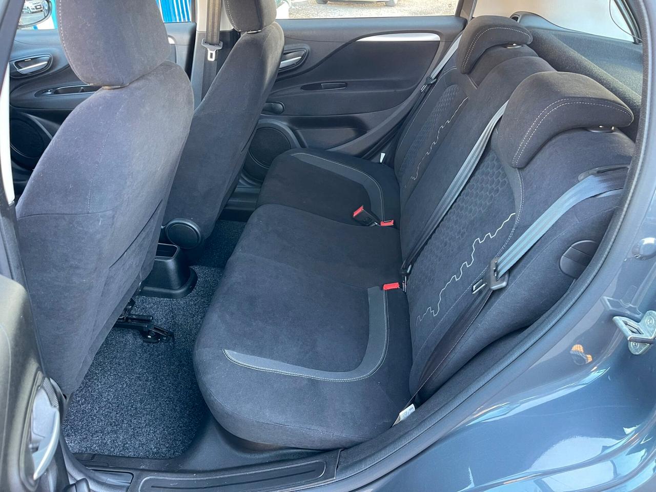 Fiat Punto 1.3 MJ LOUNGE