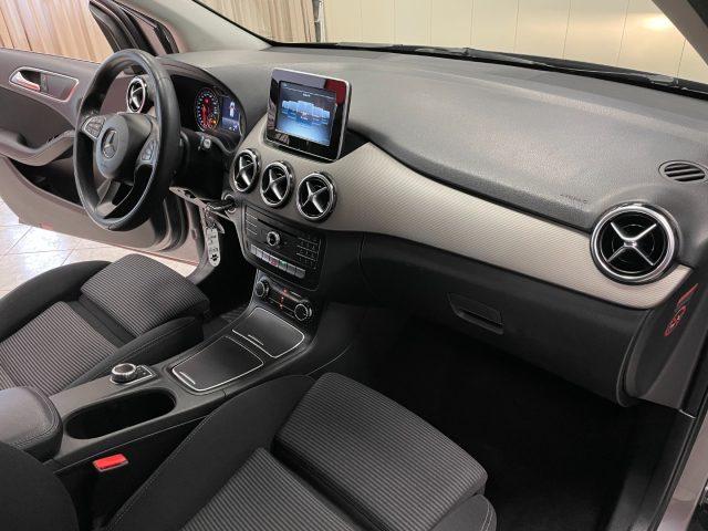 MERCEDES-BENZ B 180 d Automatic Business