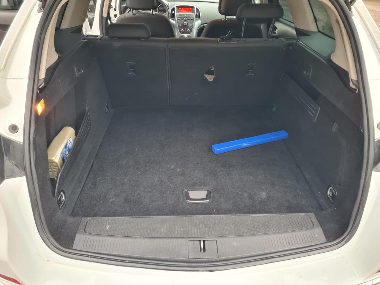 Opel Astra 1.7 CDTI 110CV Sports Tourer Cosmo