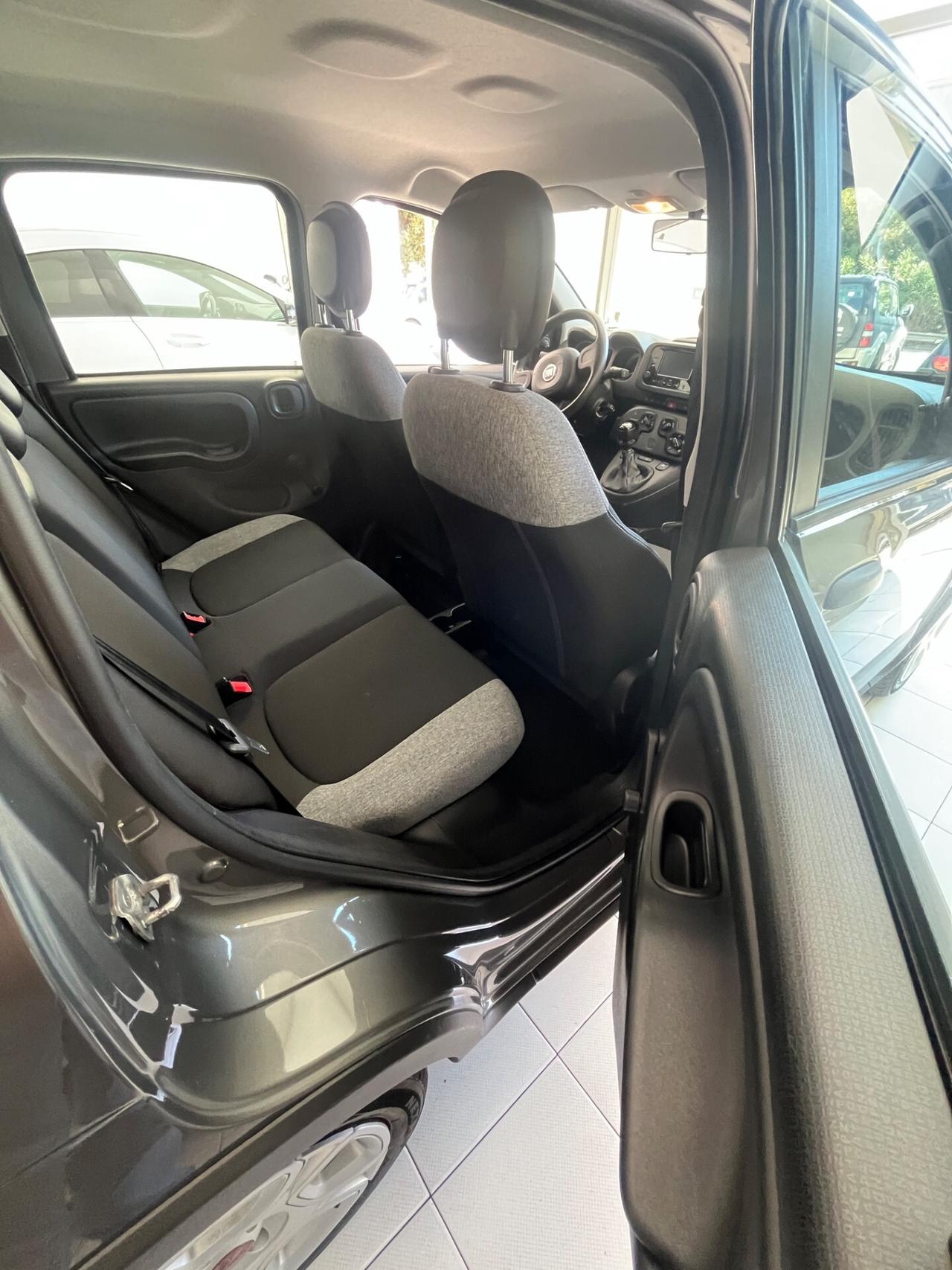 Fiat Panda 1.0 FireFly S&S Hybrid Red