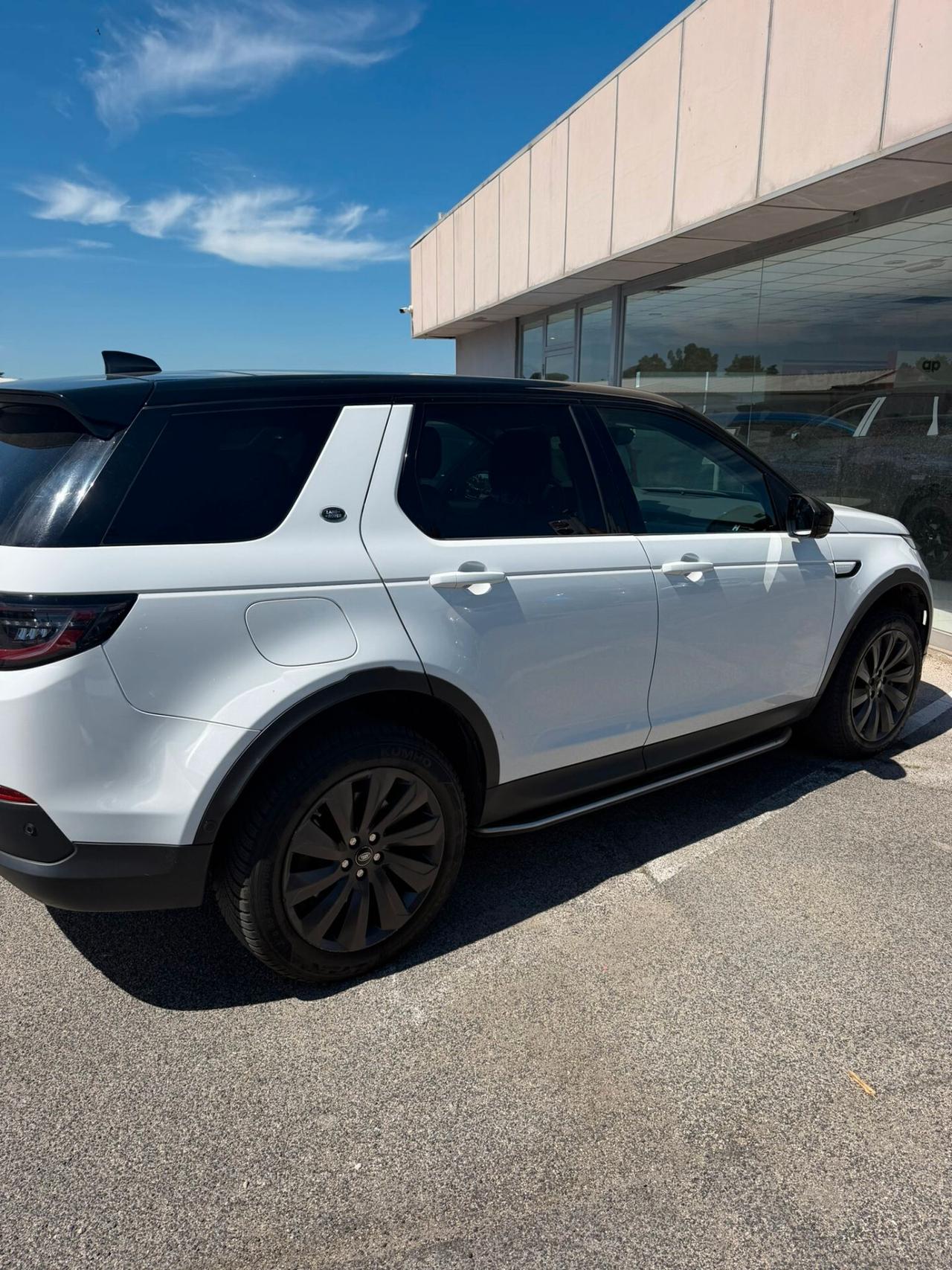 Land Rover Discovery Sport 2.0 eD4 163 CV 2WD R-Dynamic SE