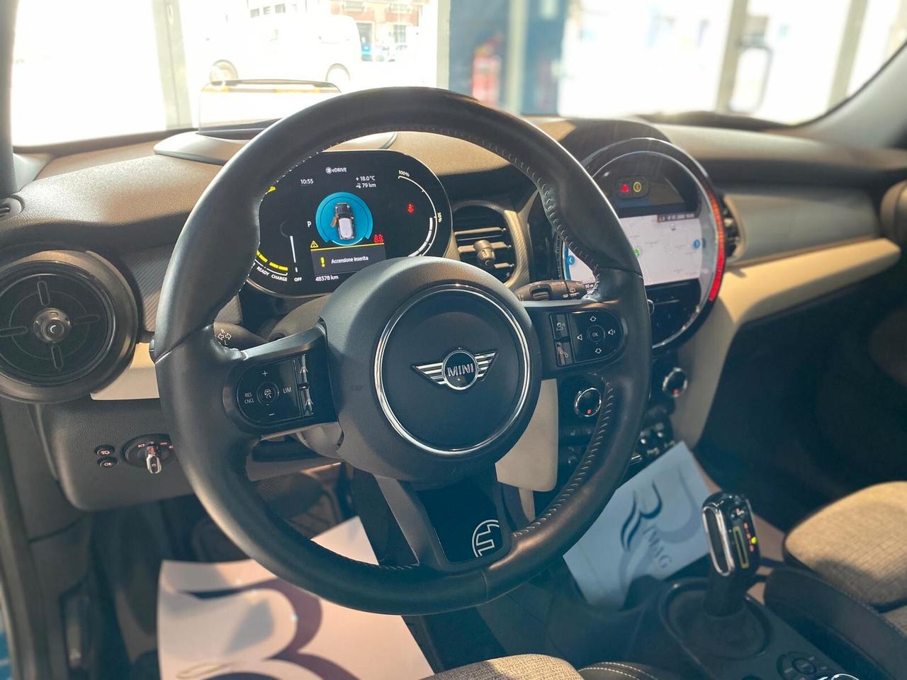 Mini Full Electric Cooper SE Yours