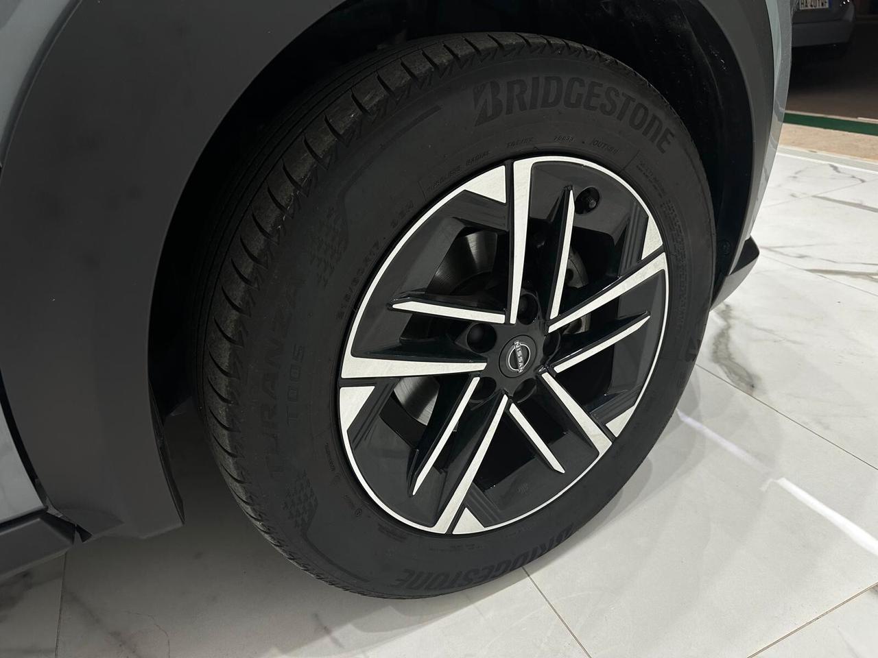 Nissan Juke 1.0 DIG-T 114 CV DCT N-Connecta