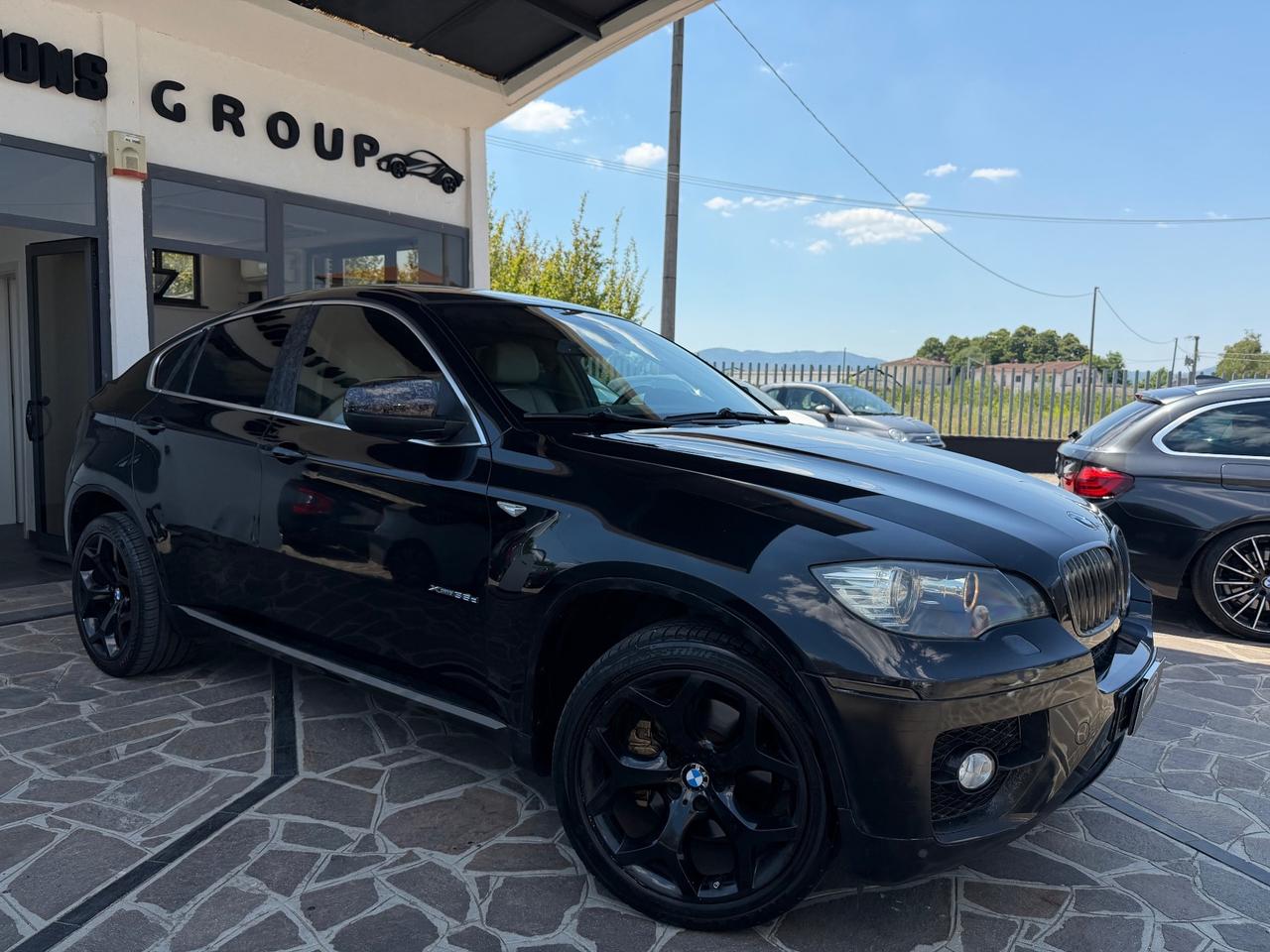 BMW X6 xDrive35d Futura Total black