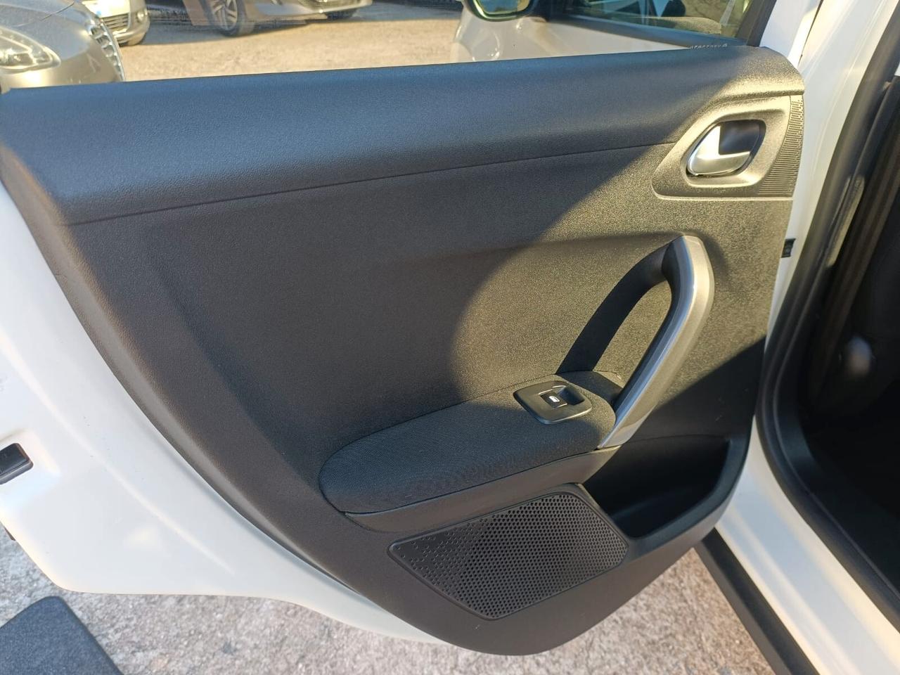 Peugeot 2008 PureTech 82 S&S Allure - 2019