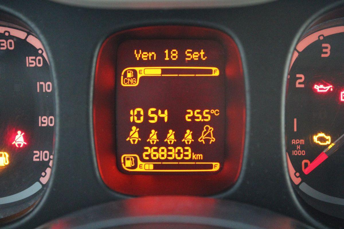 FIAT - New Panda - 0.9 TwinAir Turbo Natural Power Easy