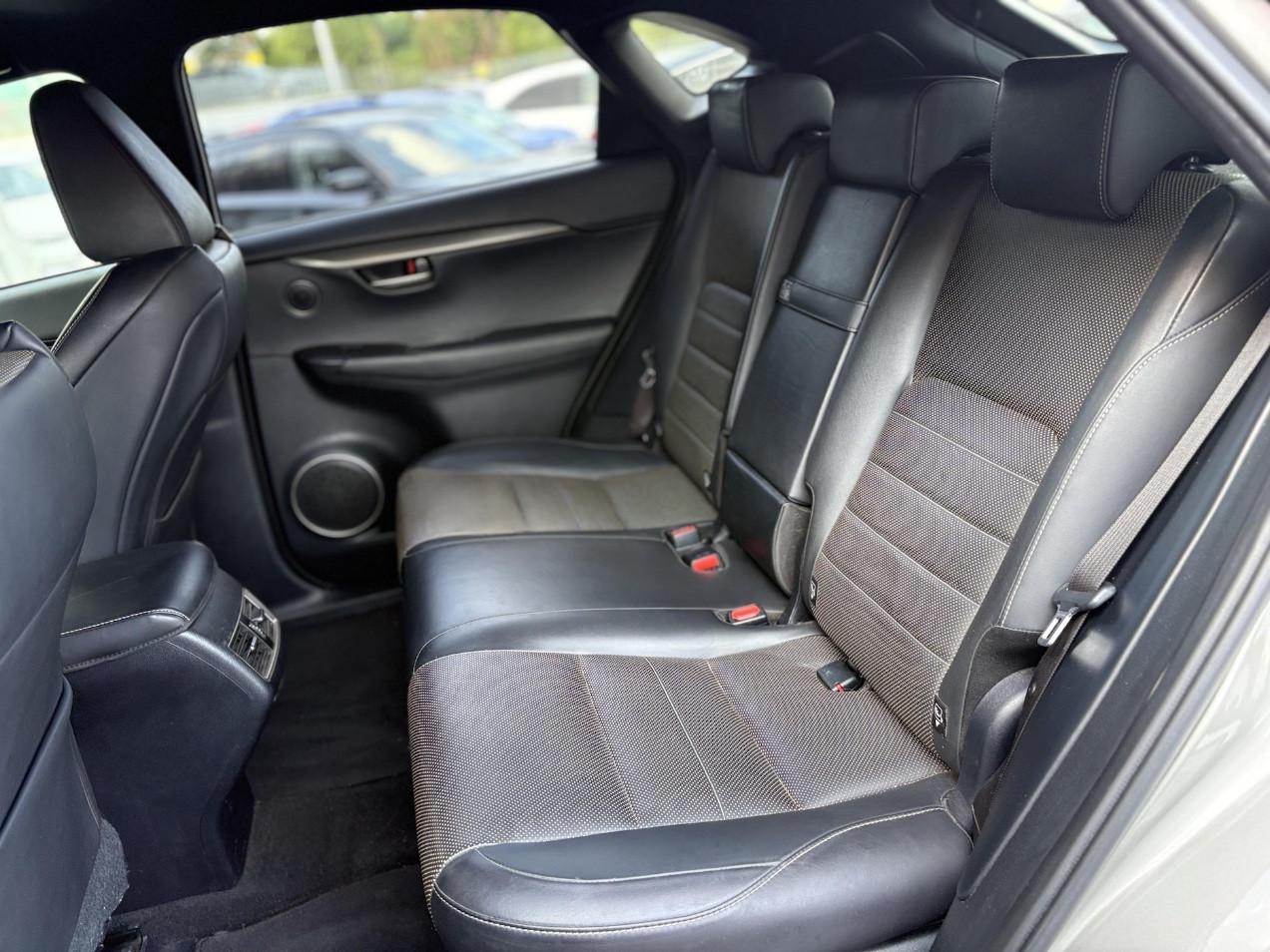 Lexus NX 2.5 Hybrid 155CV E6 - 2016