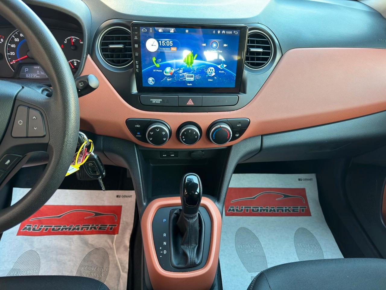 Hyundai i10 1.0 67cv AUTOMATICO Sound Edition