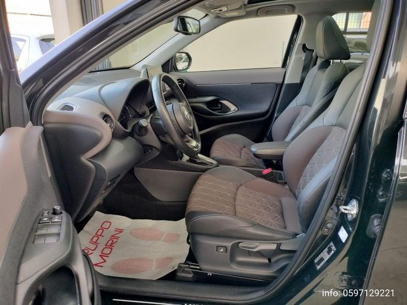Toyota Yaris Cross 1.5 Hybrid 5p. E-CVT AWD-i Lounge