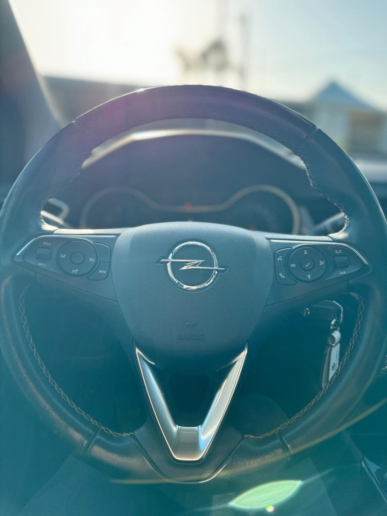 Opel Crossland X 1.2 12V Start&Stop km 47.531 certificati