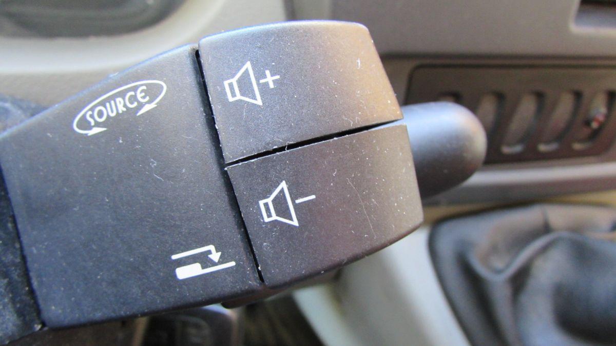 NISSAN interstar V35 2.5 dci 120 L1H1 L interstar V35 2.5 dci 120 L1H2 L