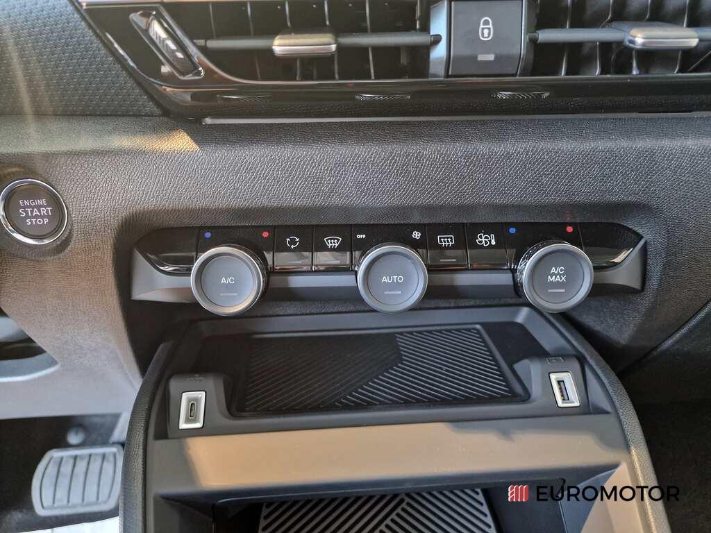 Citroen C4 X 1.5 BlueHDi Shine EAT8