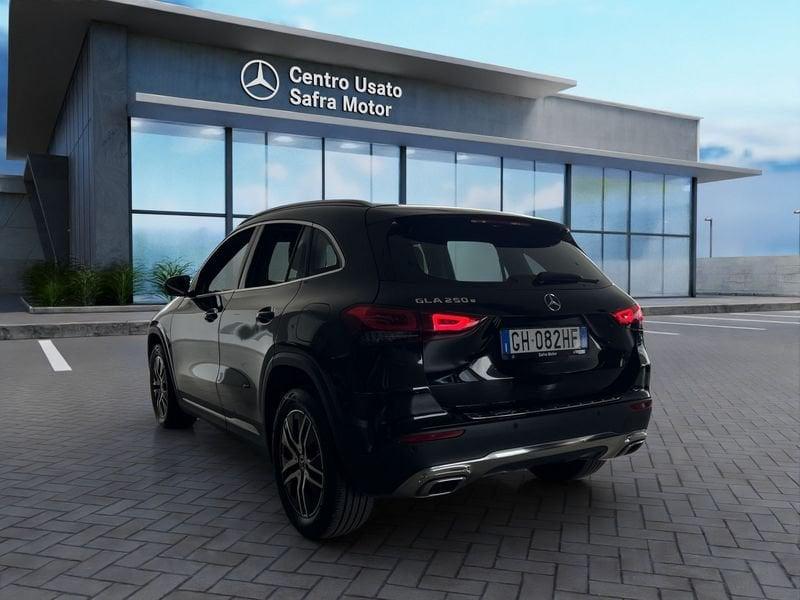Mercedes-Benz GLA GLA 250 e Plug-in hybrid Automatic Sport