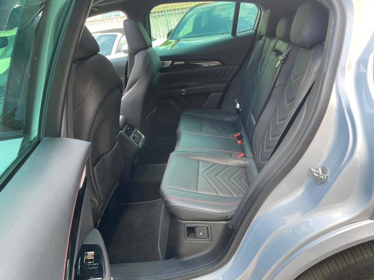 Maserati Grecale MHEV 330 CV AWD Modena