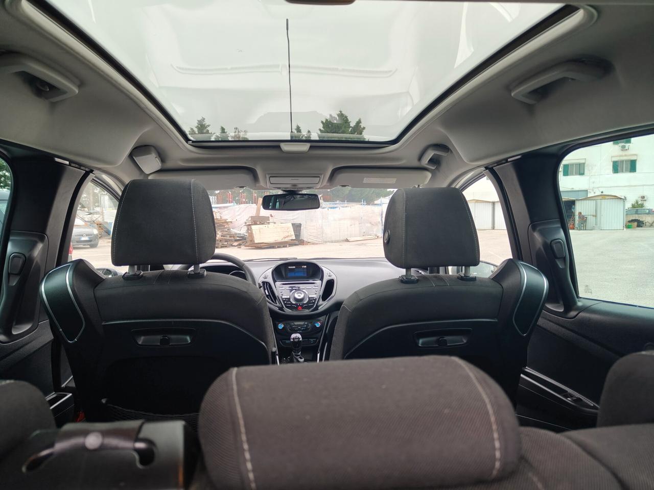 Ford B-Max 1.6 TDCi Titanium gancioTraino