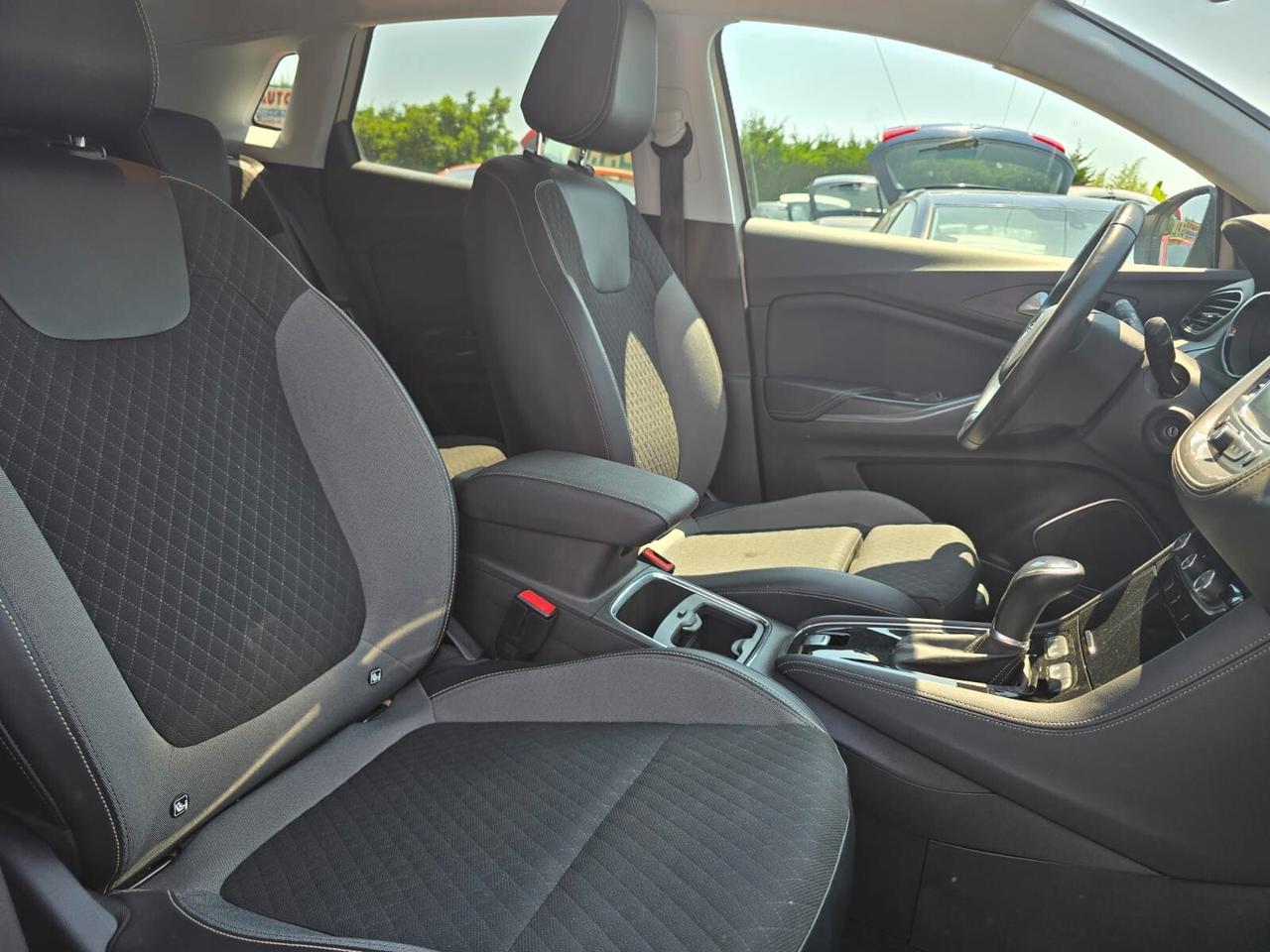 OPEL GRANDLAND X 1.5D ECOTECH BUSINESS ADVANCED