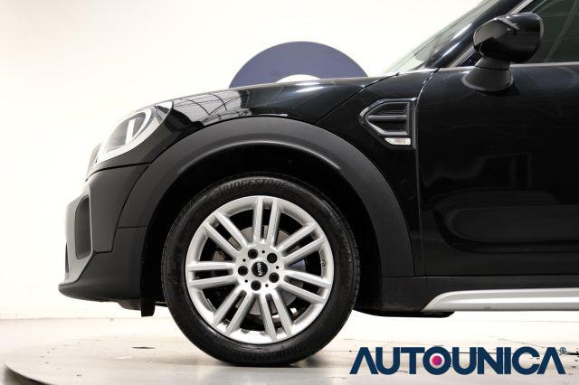 MINI Countryman 1.5 COOPER ESSENTIAL AUTOMATICA
