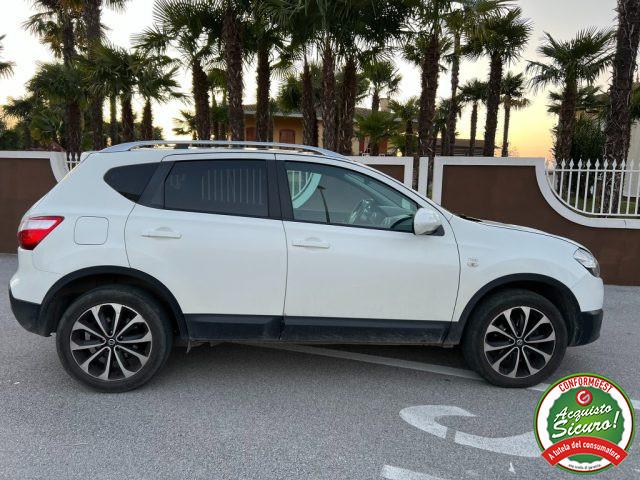 NISSAN Qashqai 2.0 dCi DPF n-tec 4X4 Tetto Navi