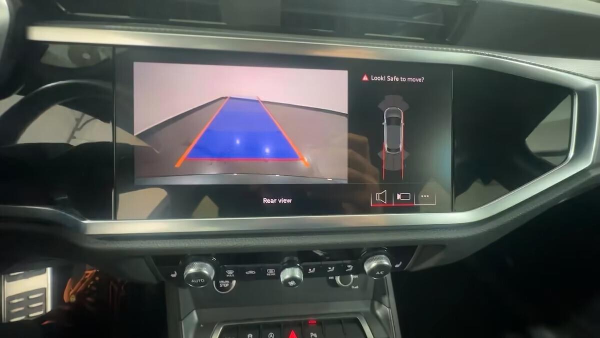 Audi Q3 SPB 35 TDI S tronic Identity Black