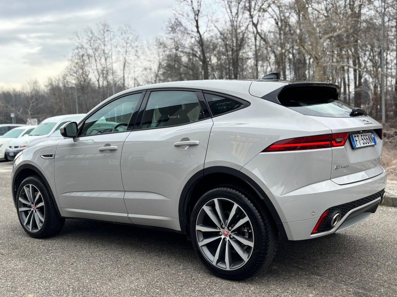 Jaguar E-Pace 2.0 249 CV AWD aut. R-Dynamic HSE