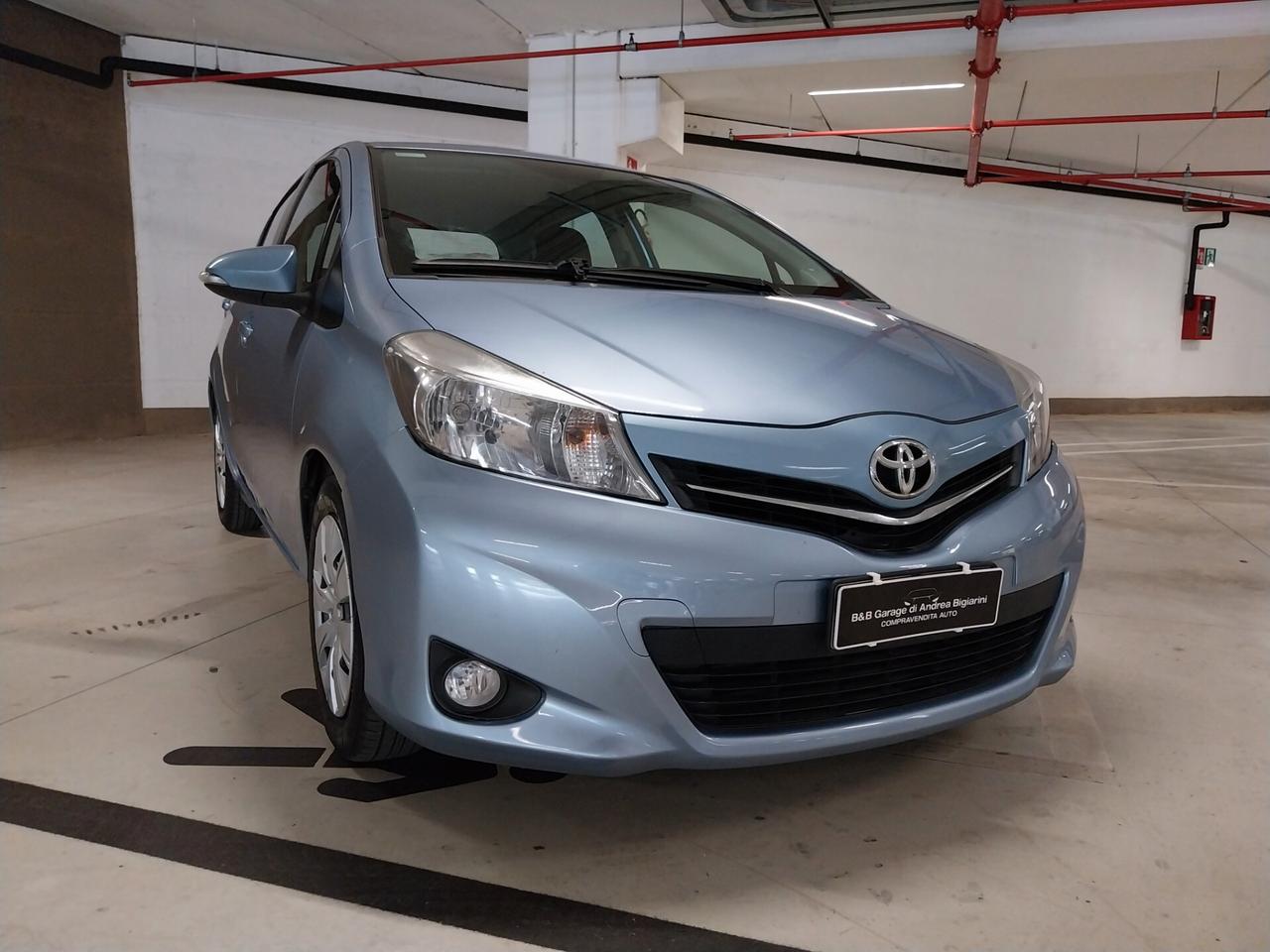 Toyota Yaris 1.4d-4d Lounge - ok neopatentati