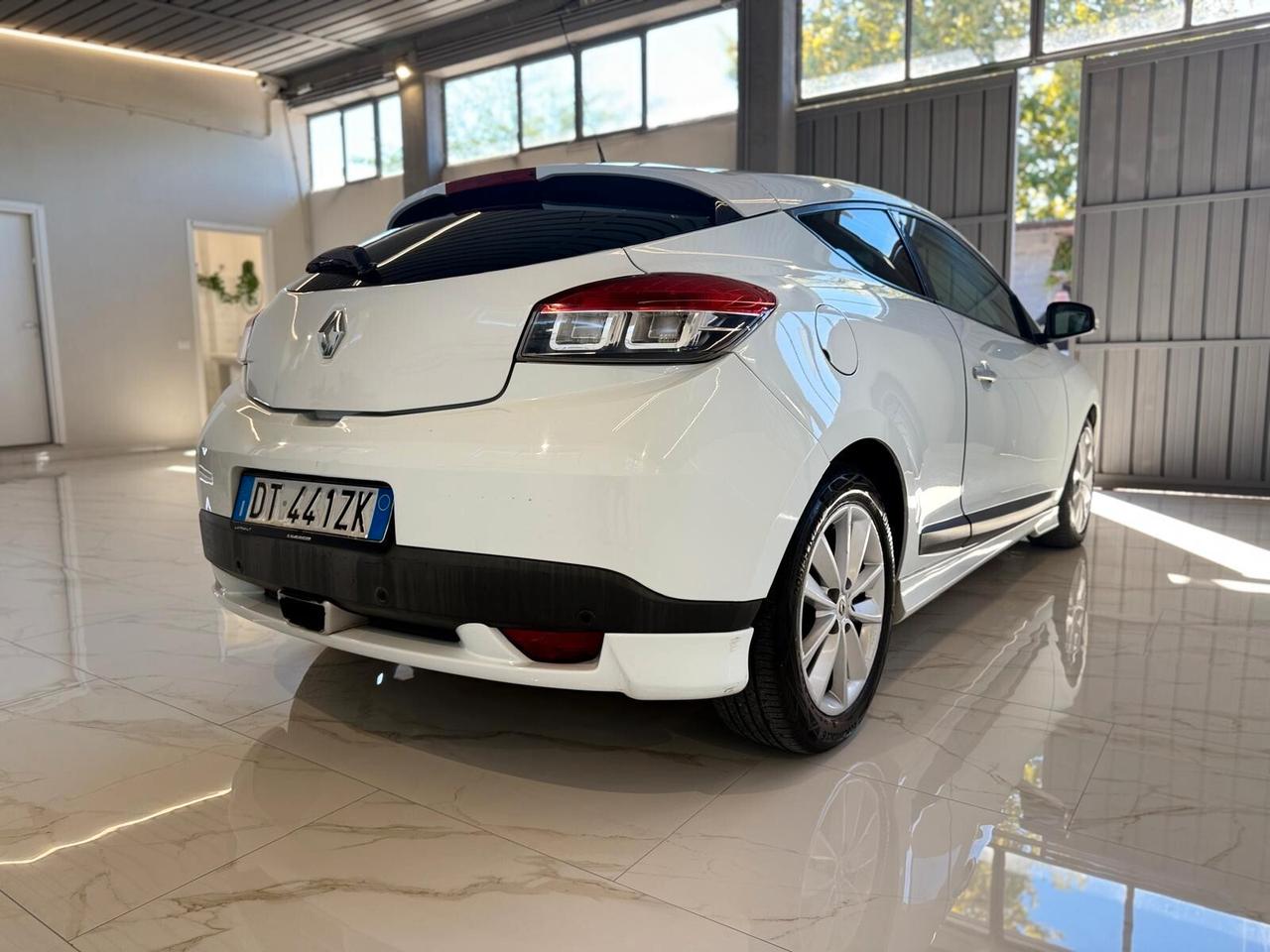 Renault Megane Mégane Coupé 1.9 dCi 130CV Luxe