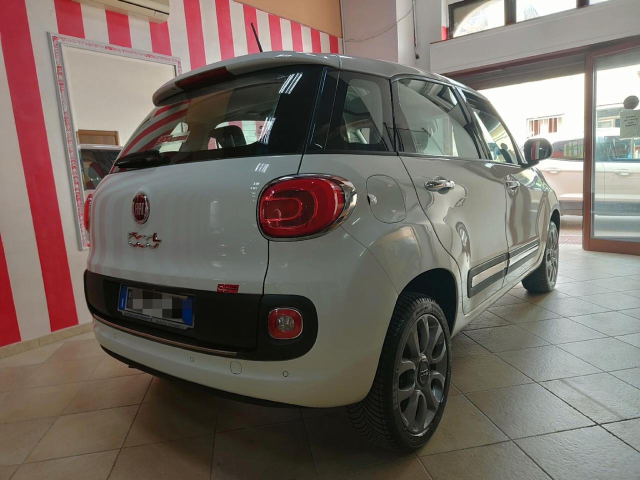 Fiat 500L 0.9 Natural Power Lounge 2015 POCHI KM