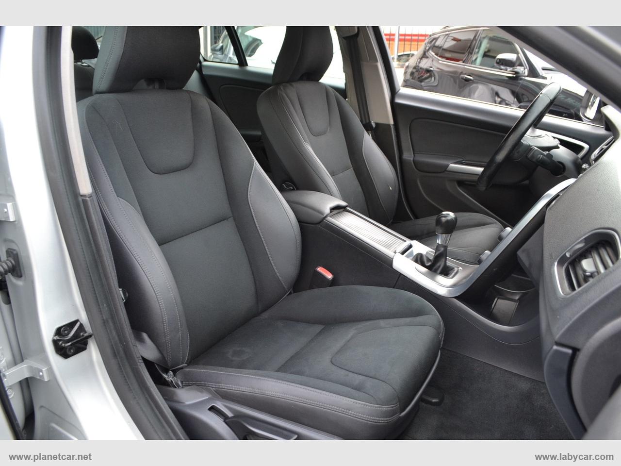 VOLVO S60 D3 Momentum