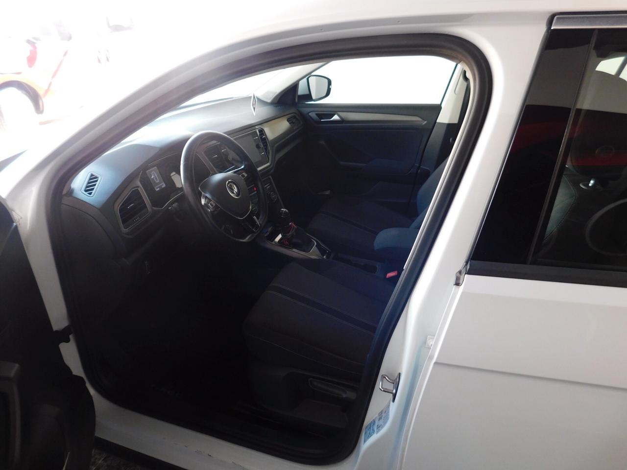 Volkswagen T-Roc 1.6 TDI SCR Business BlueMotion Technology