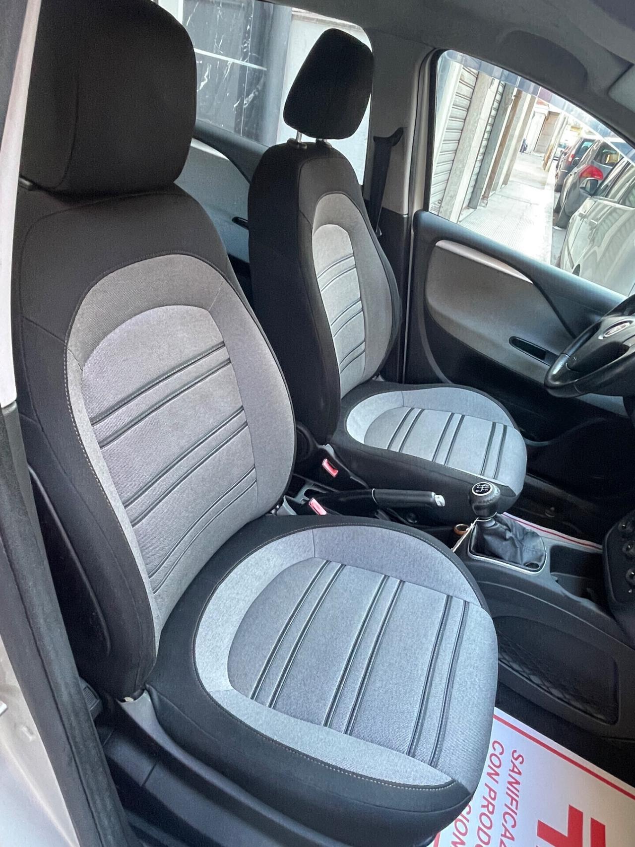 Fiat Punto 1.2 8V 5 porte Lounge