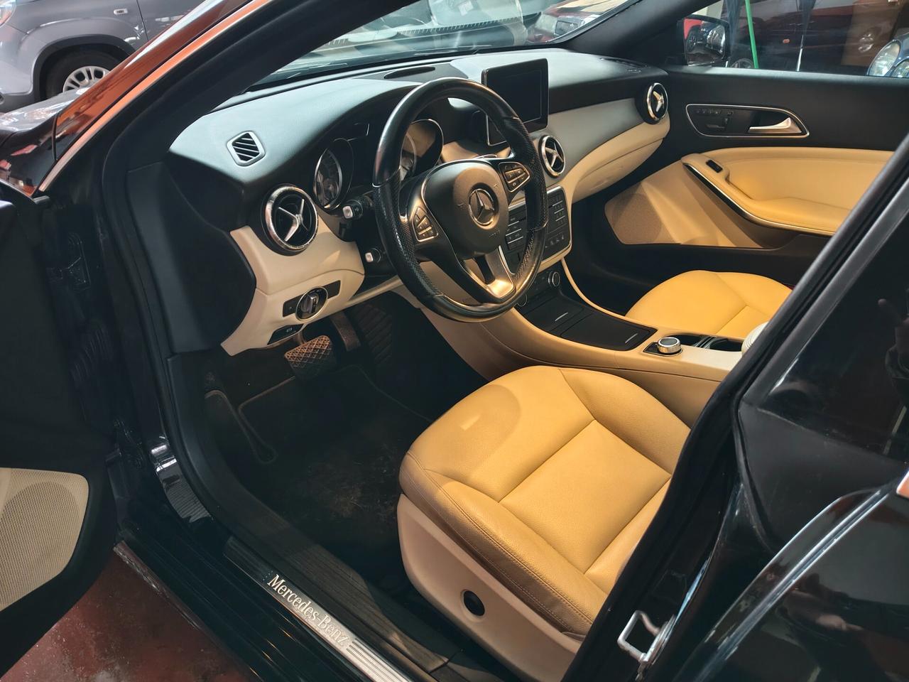 Mercedes-benz CLA 250 PERFETTA FULL OPTIONAL!!!