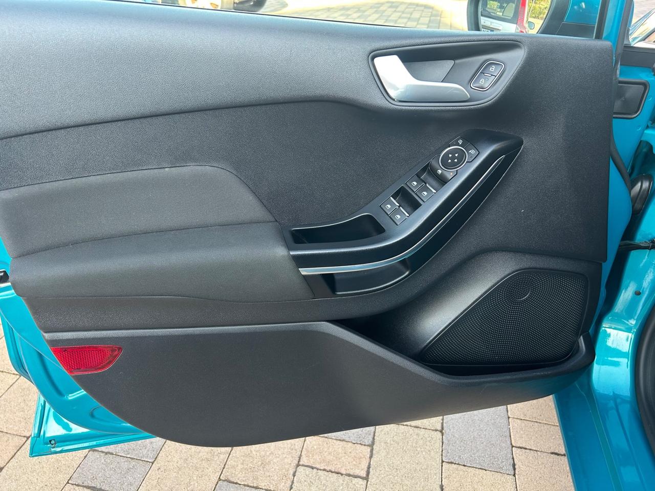 Ford Fiesta 1.5 TDCi 5 porte Titanium
