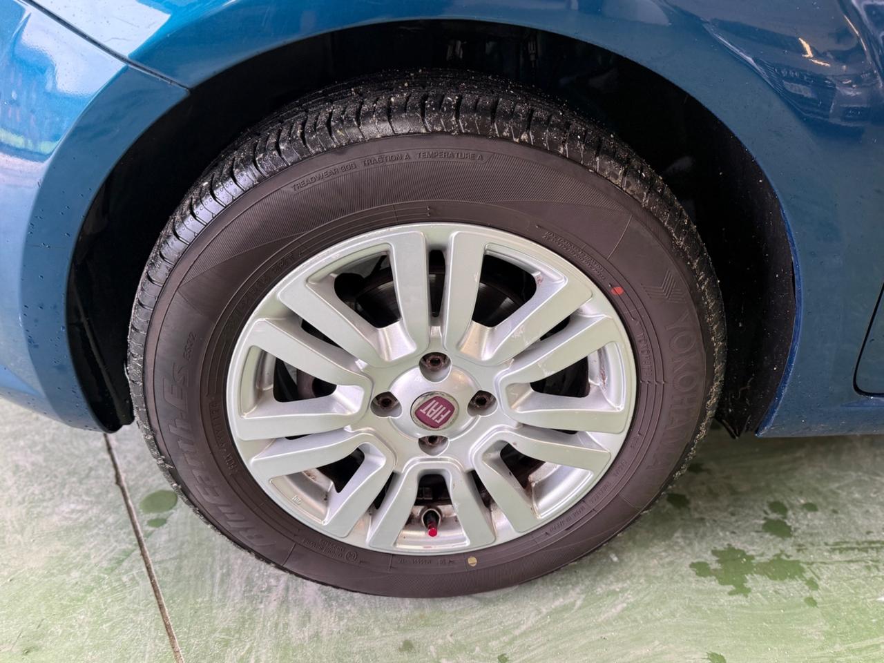 Fiat Punto Evo 130.000km UNICO PROPRIETARIO NEOPATENTATO