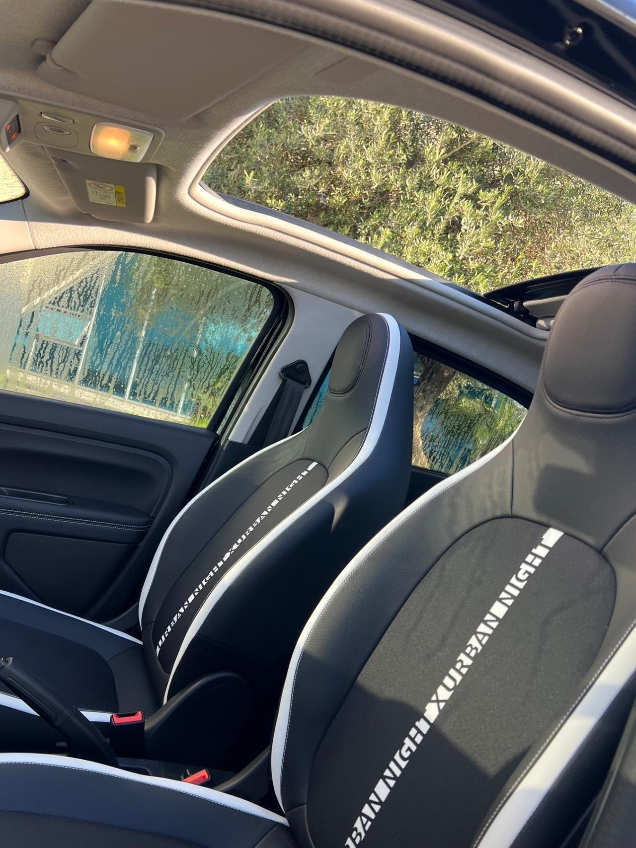 Renault Twingo Electric possibilità noleggio no scoring