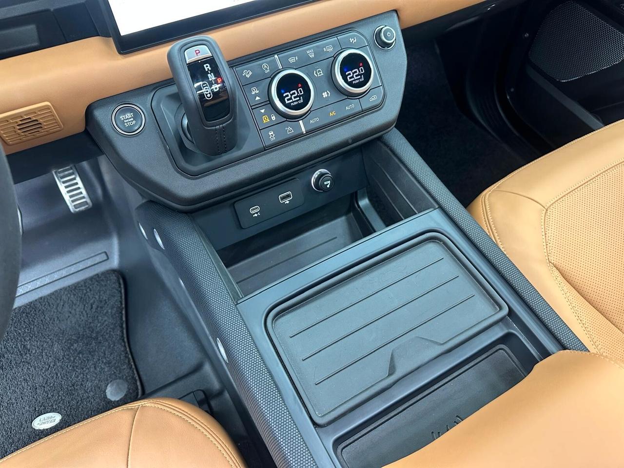 Land Rover Defender 90 5.0 V8 Carpathian Edition awd (514)