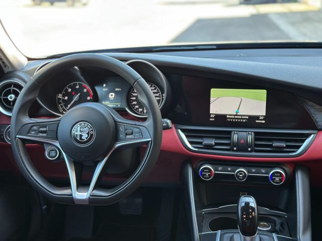 ALFA ROMEO Giulia 2.2 TD 150cv AT8 Super (Pelle/Navi/Auto/Xeno/Led)