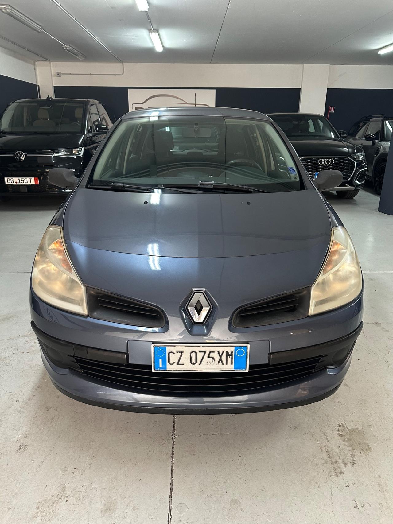 Renault Clio 1.2 16V 5 porte Dynamique