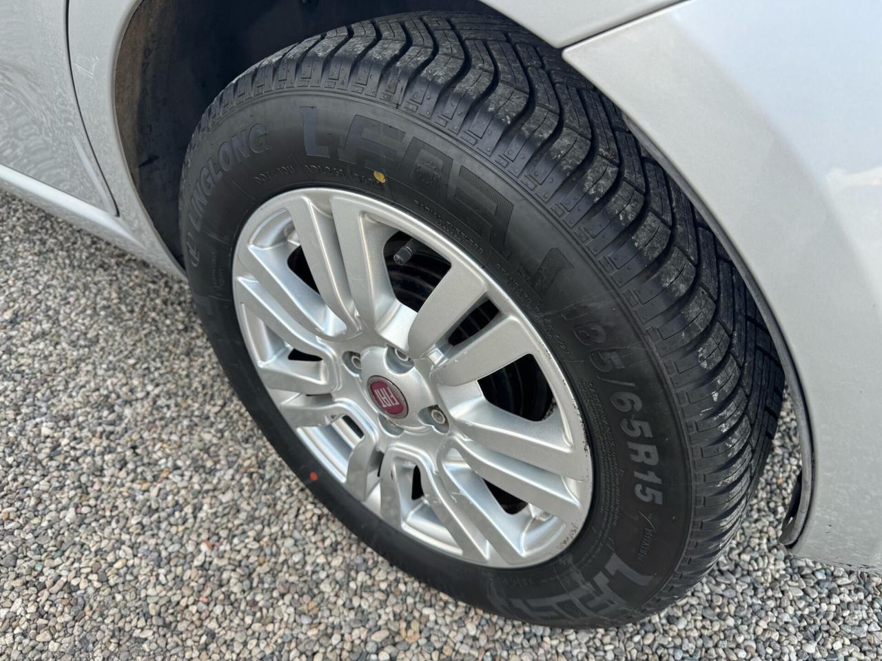 Fiat Punto 1.2 8V 5 porte Lounge - NEOPATENTATI