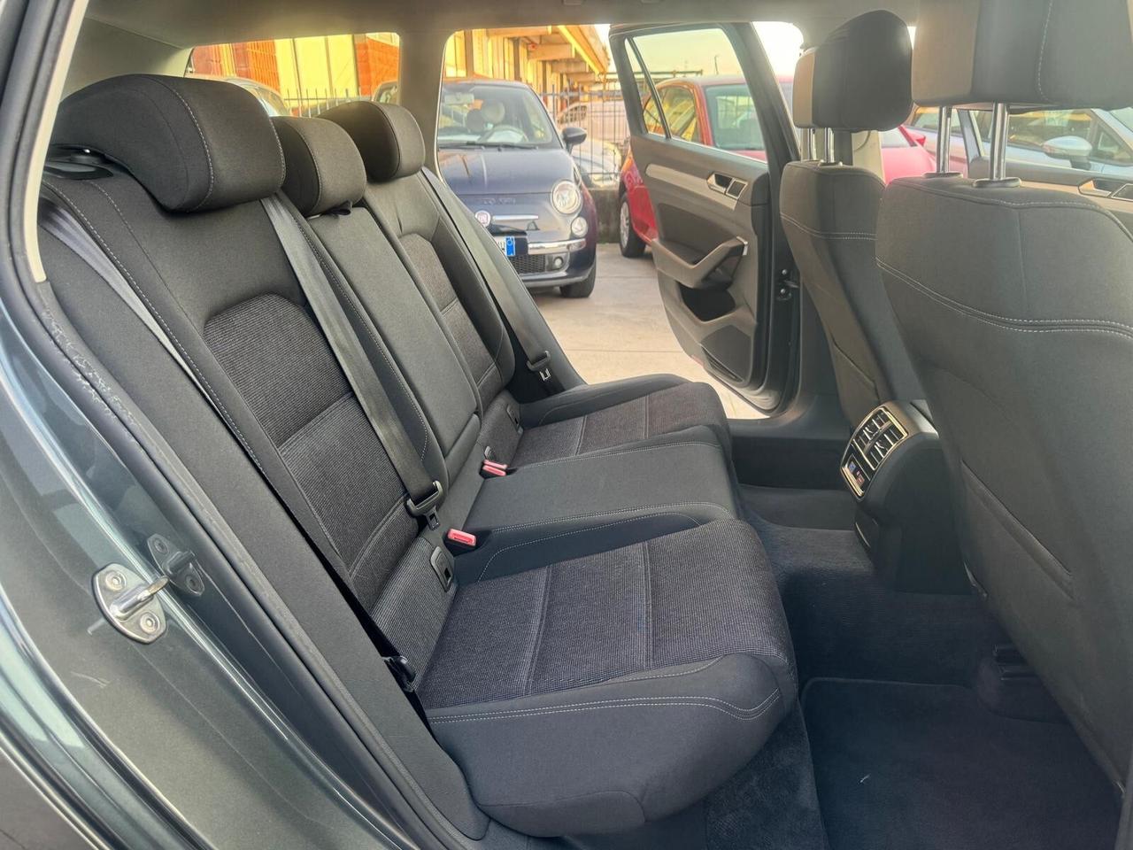Volkswagen Passat Variant 2.0 TDI DSG Highline BlueMotion Technology