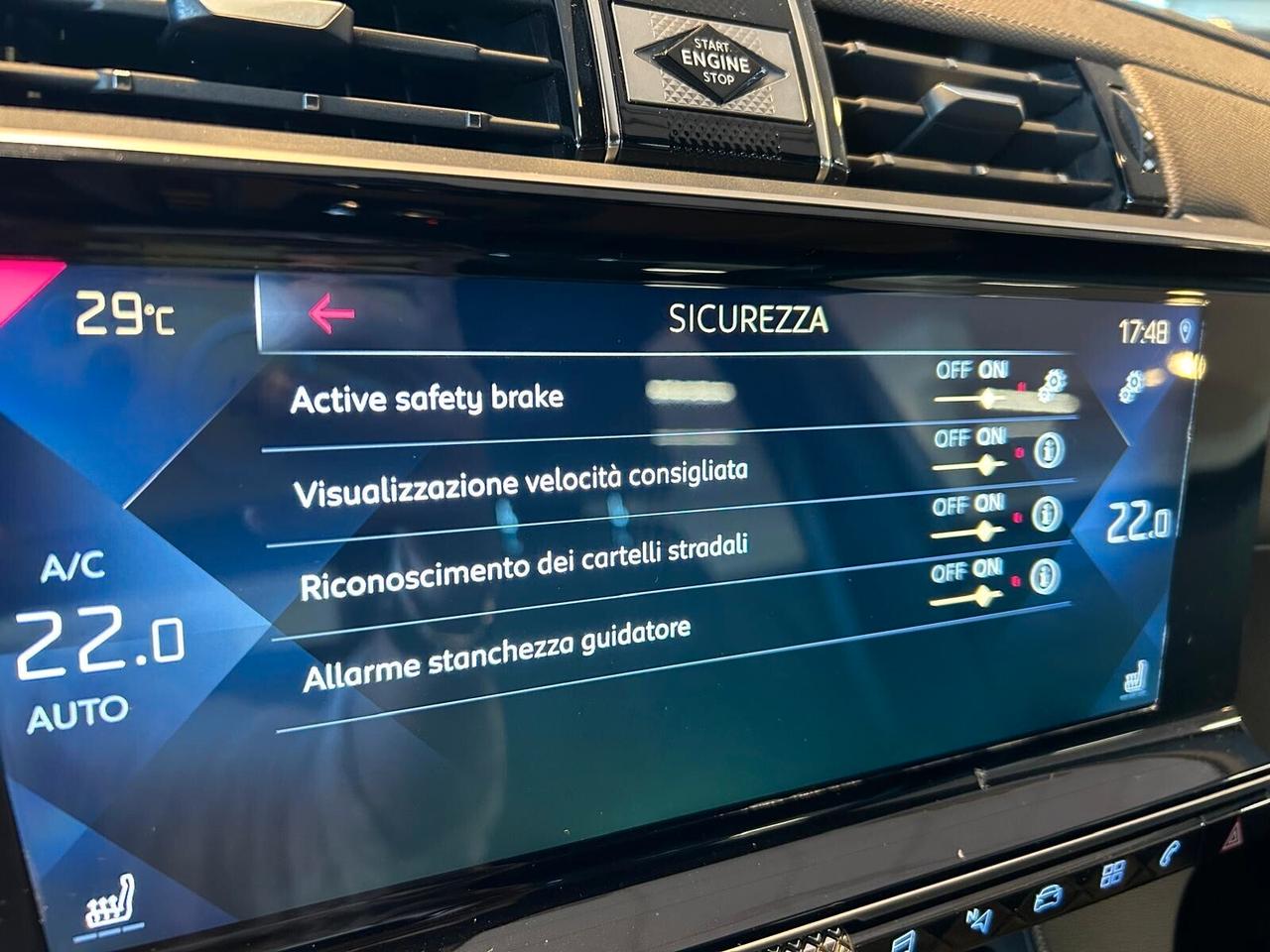 Ds DS 7 Crossback GRAND CHIC BlueHDi 180 aut. SPOTICAR
